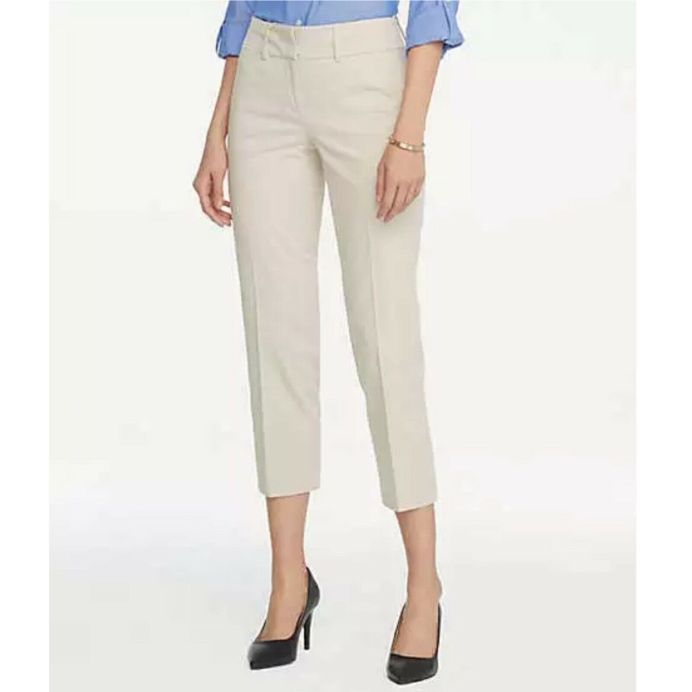 Ann Taylor Beige Straight Leg Cropped Pants